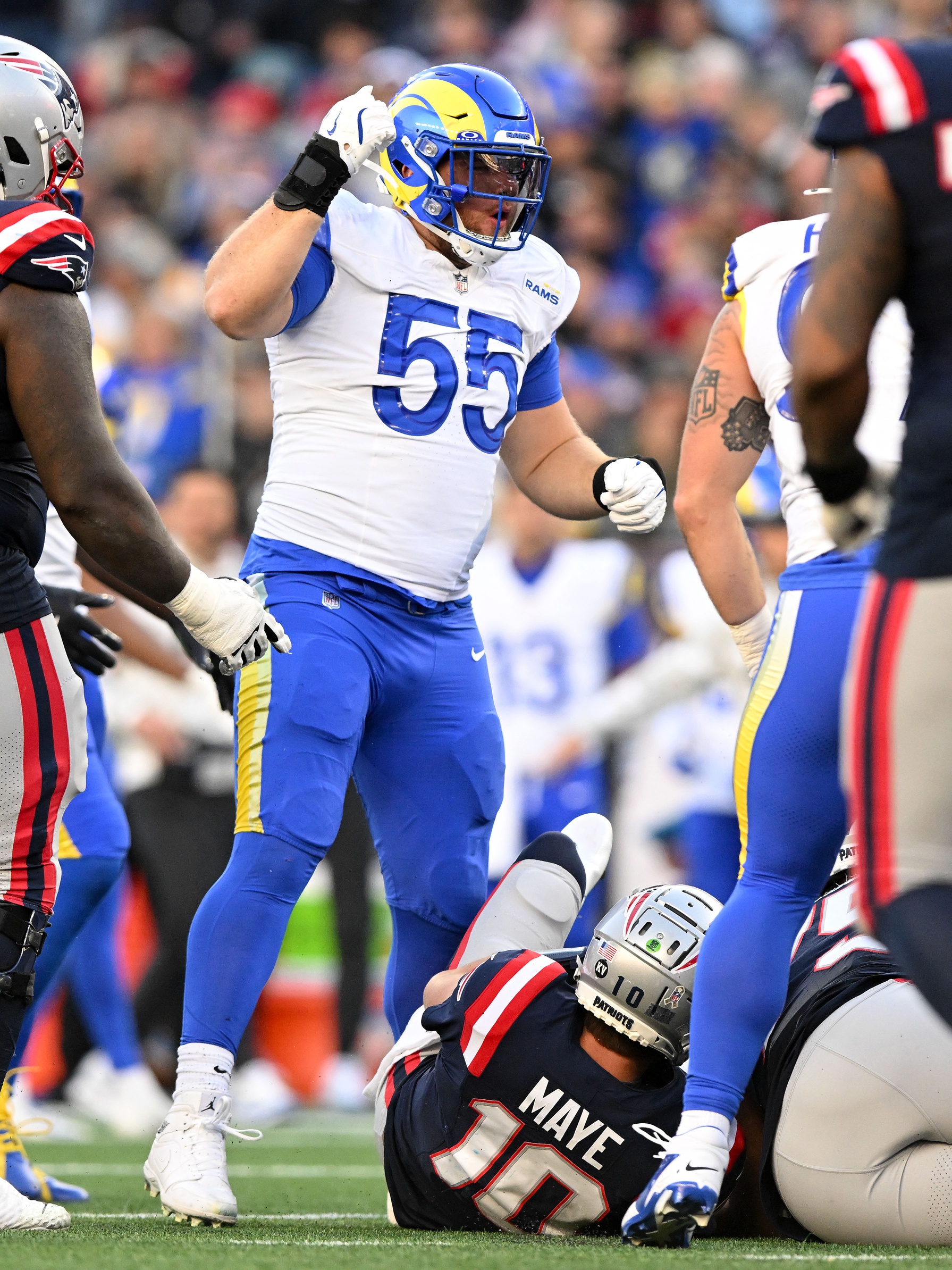 Bedard on Patriots' loss to the Rams, Drake May with 98.5 The SportsHub 11.17.24