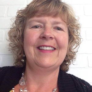 Guest: Kathy Grosskurth: Owner of Booking Clean and Simple episode artwork