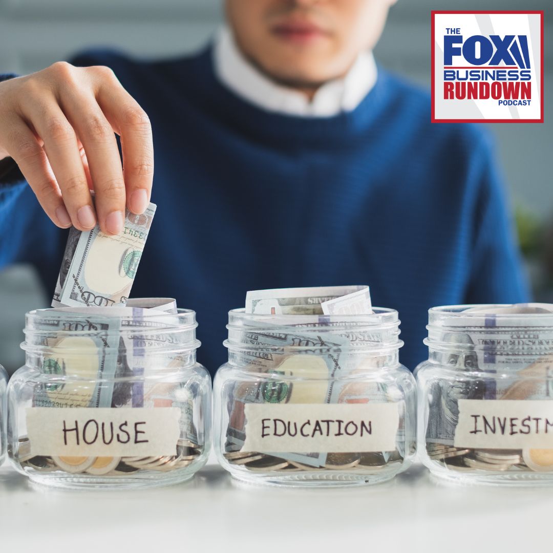 Business Rundown: Americans Aim For Smarter Money Moves In The New Year