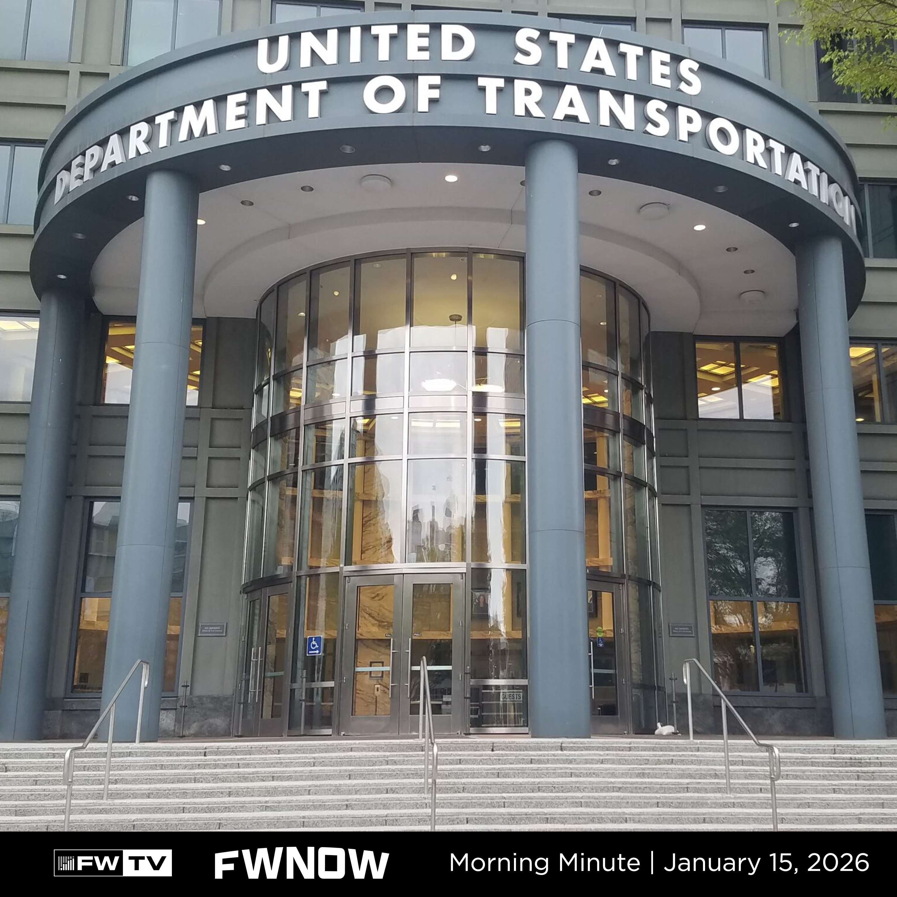 Morning Minute | DOT Uses AI to Target Illegal Drivers, Parcel Surcharges Soar & Southeastern Freight Lines Enters Mexico