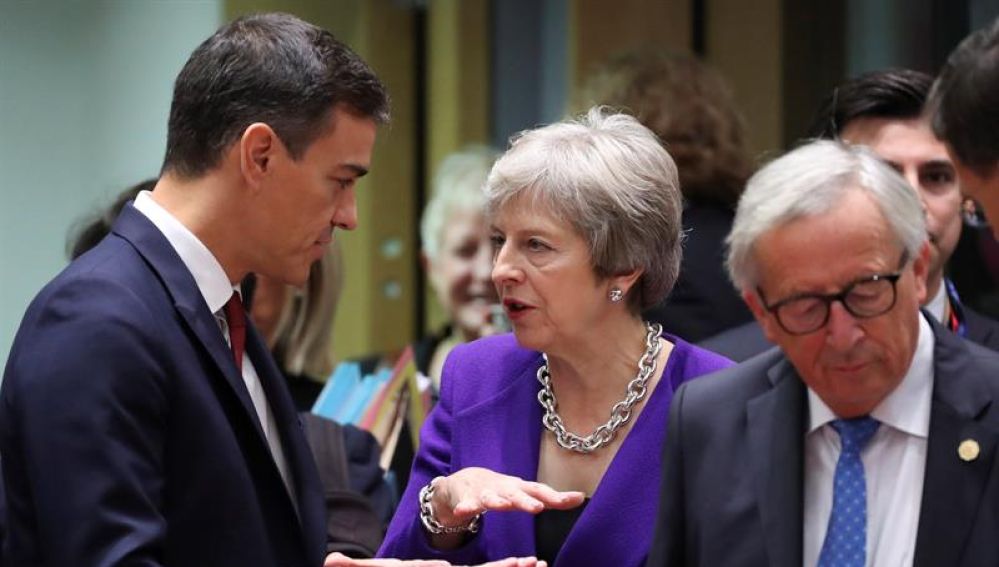 El Orden Mundial: La crisis en Ucrania, Gibraltar, y el auge de la extrema derecha en Europa