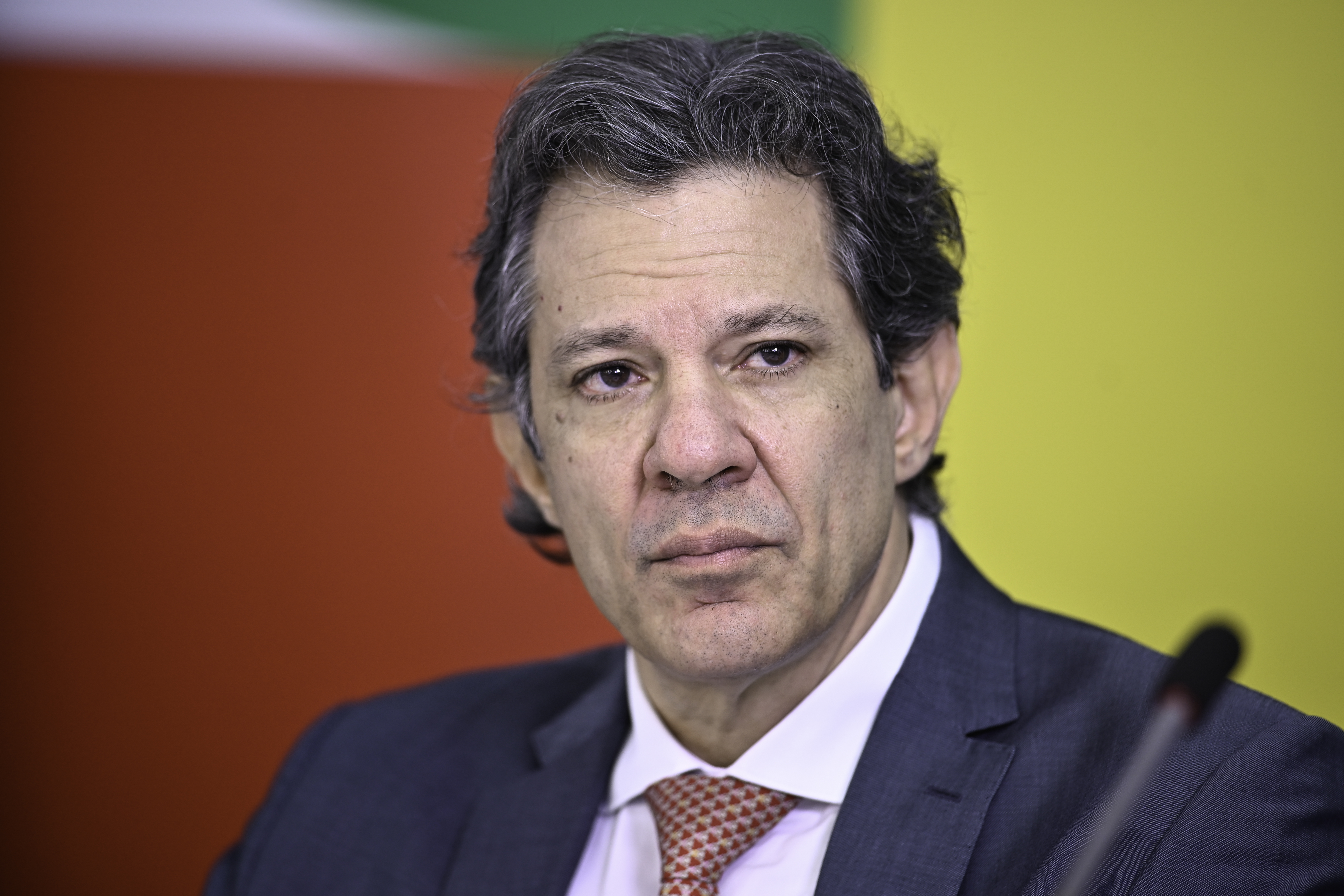 Haddad deve deixar o Ministério da Fazenda em fevereiro