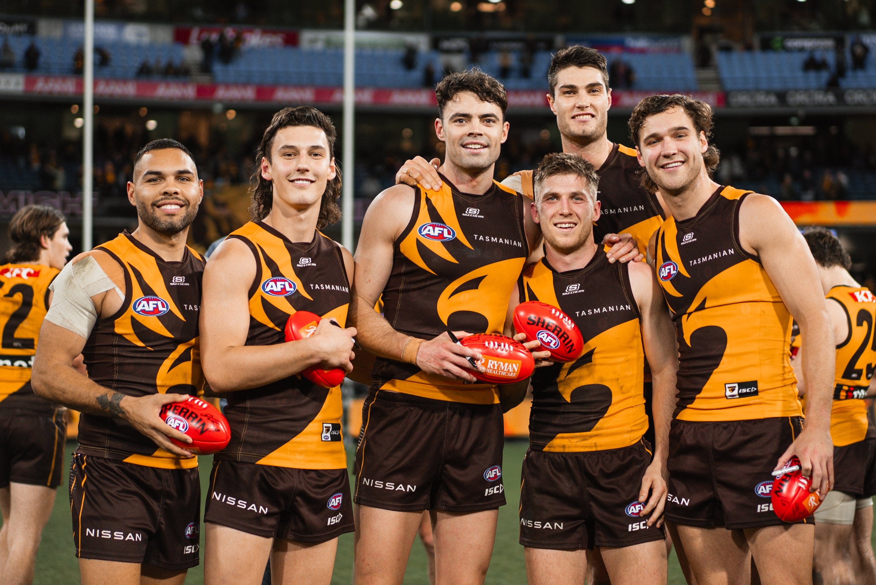 Player Ratings: Hawks vs Pies (R21) episode artwork