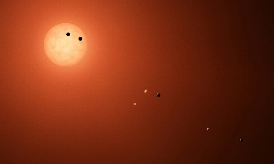 Brasileiro participa de descoberta de planeta parecido com Netuno a 39 anos-luz da Terra