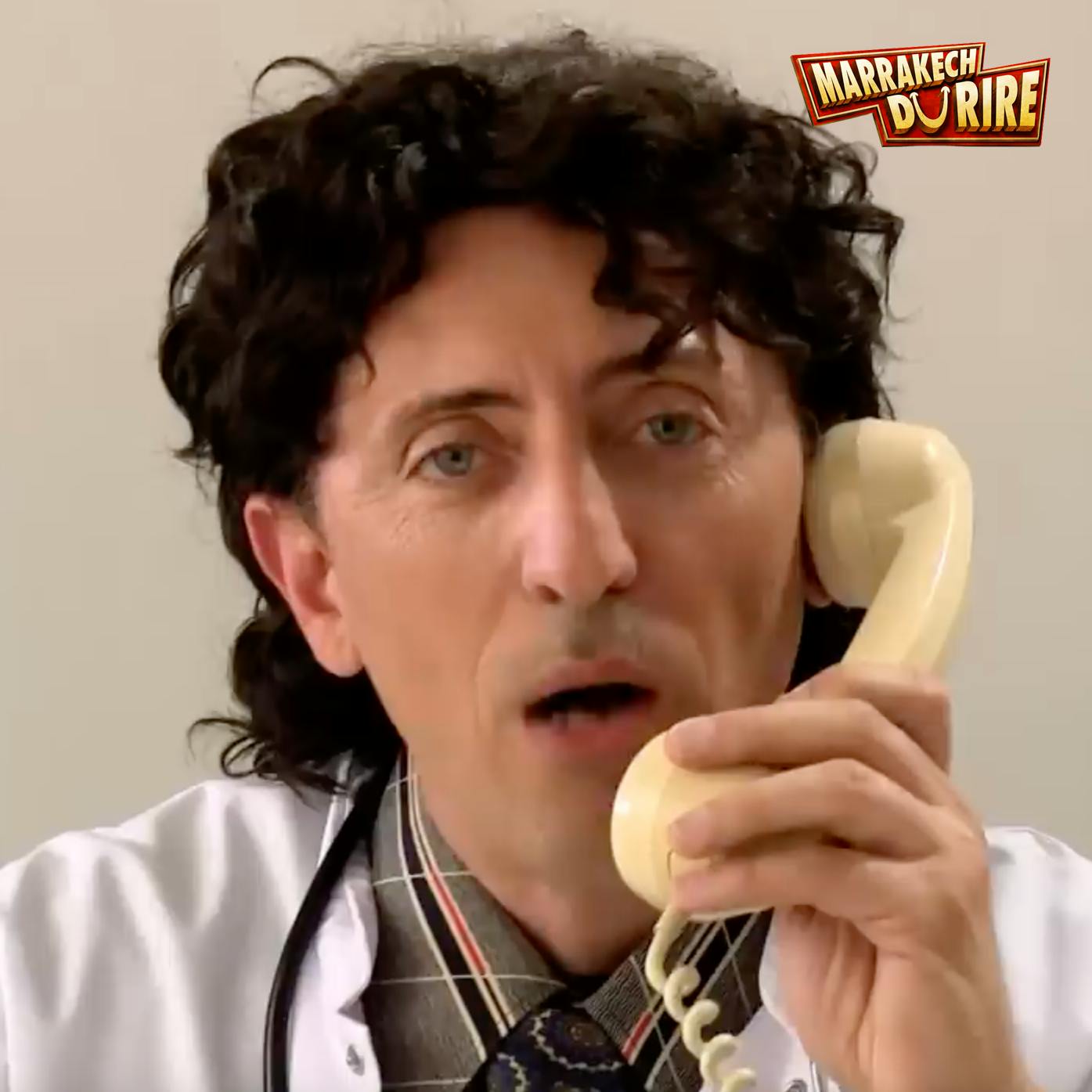 Gad Elmaleh et Jamel Debbouze - L'infirmerie - Marrakech du rire 2016 Gad Elmaleh et Jamel Debbouze - L'infirmerie - Marrakech du rire 2016