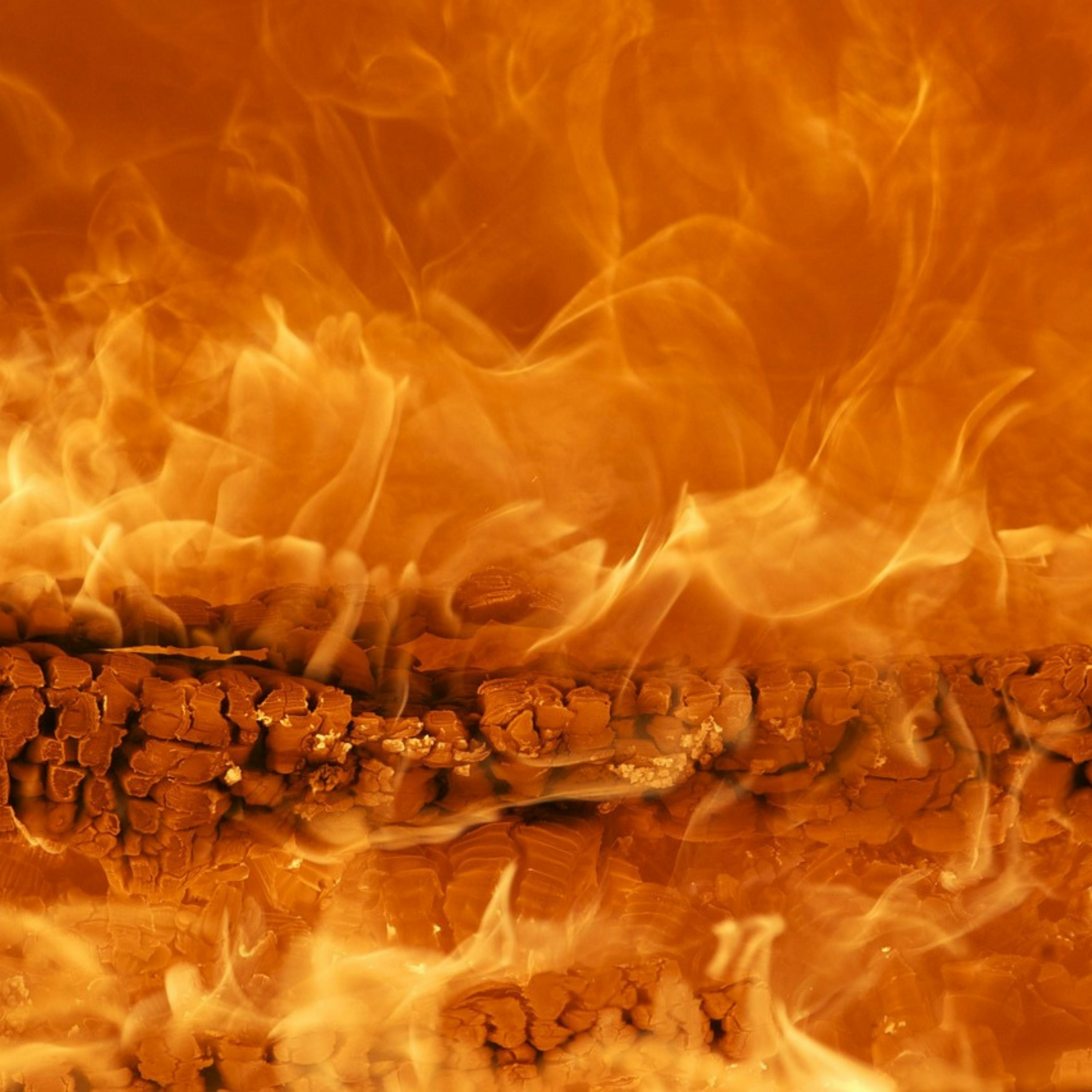 Deja que el FUEGO Susurre y la MÚSICA Acaricie tus Sentidos para una NOCHE Reparadora episode artwork