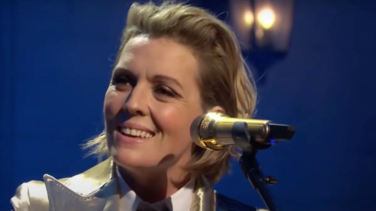 Brandi Carlile, Sisterhood & Stage Presence: A B-Side Chat with Carrie and Nancy