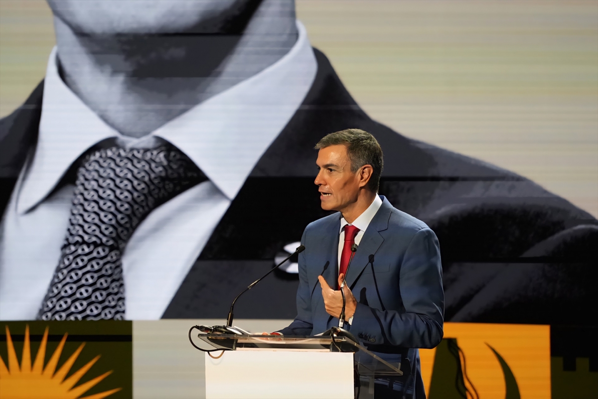 ¿Qué tienen en común el PSOE y La Isla de las Tentaciones?