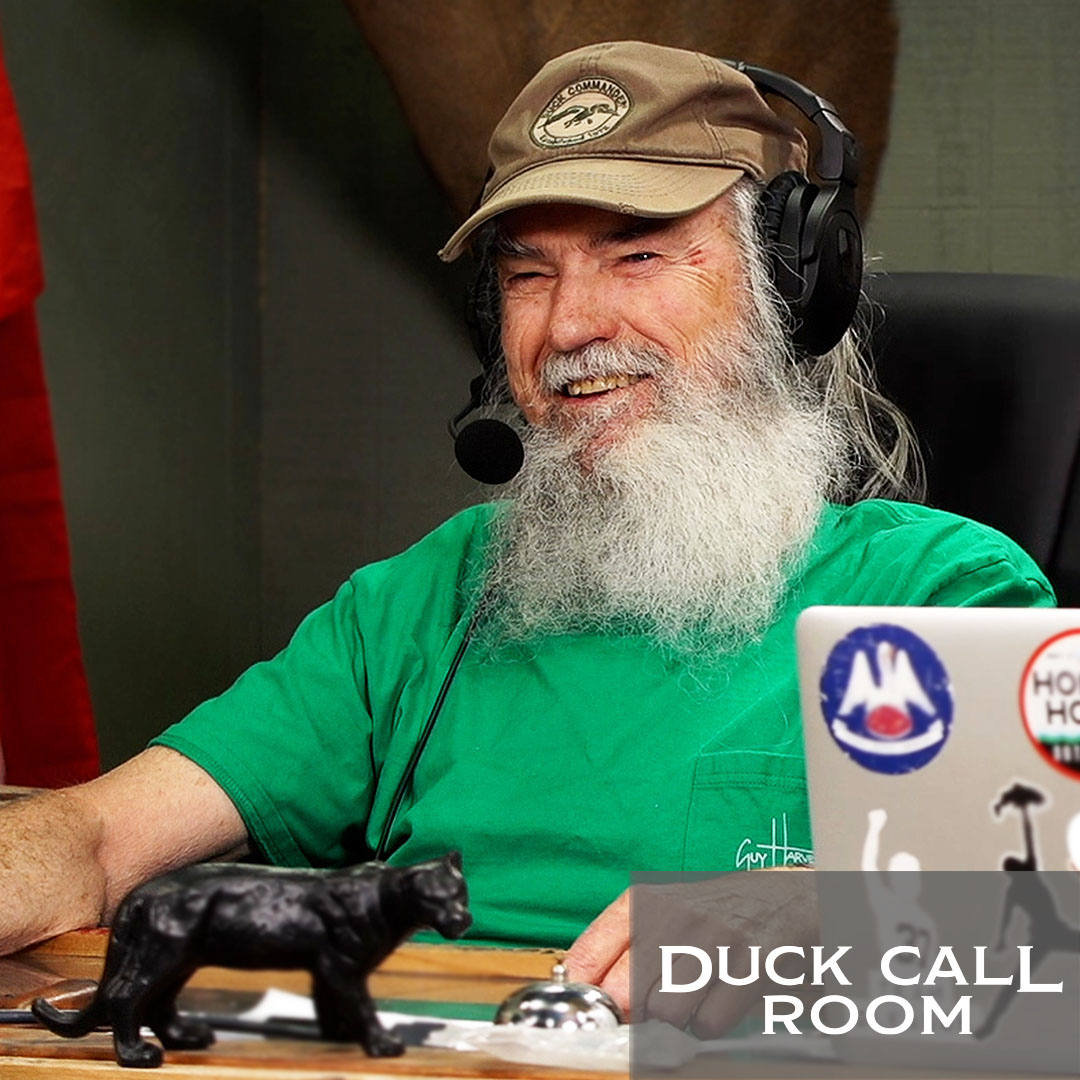 Uncle Si Reacts to Oliver Anthony's 'Rich Men North of Richmond'