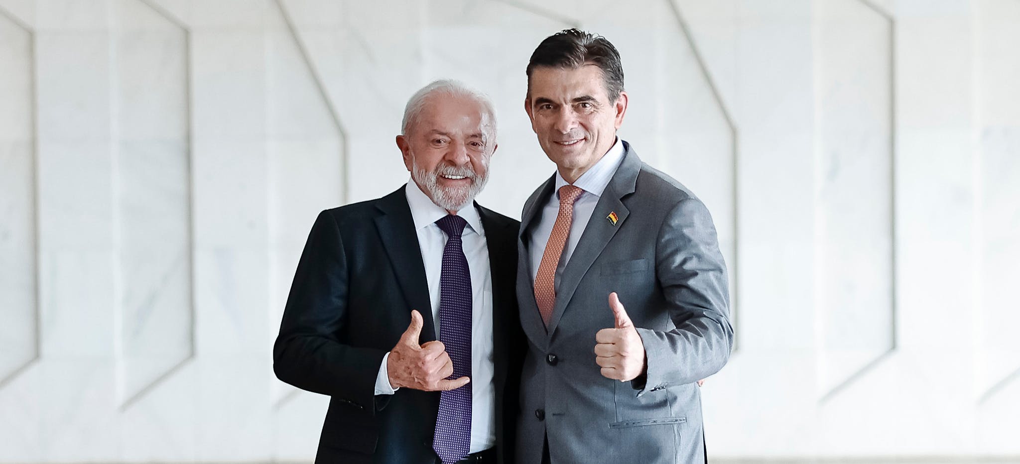 Lula defende integração sul-americana em encontro com presidente da Bolívia Lula defende integração sul-americana em encontro com presidente da Bolívia