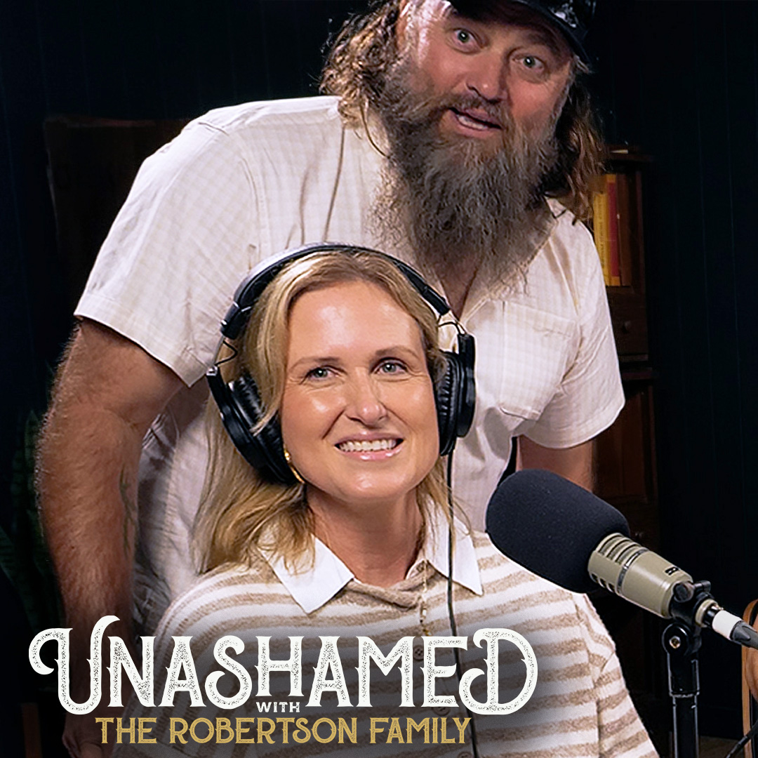 Ep 1290 | Korie Robertson Gets Real About Willie’s Love & Their New Tribute to Phil on 'Duck Dynasty'
