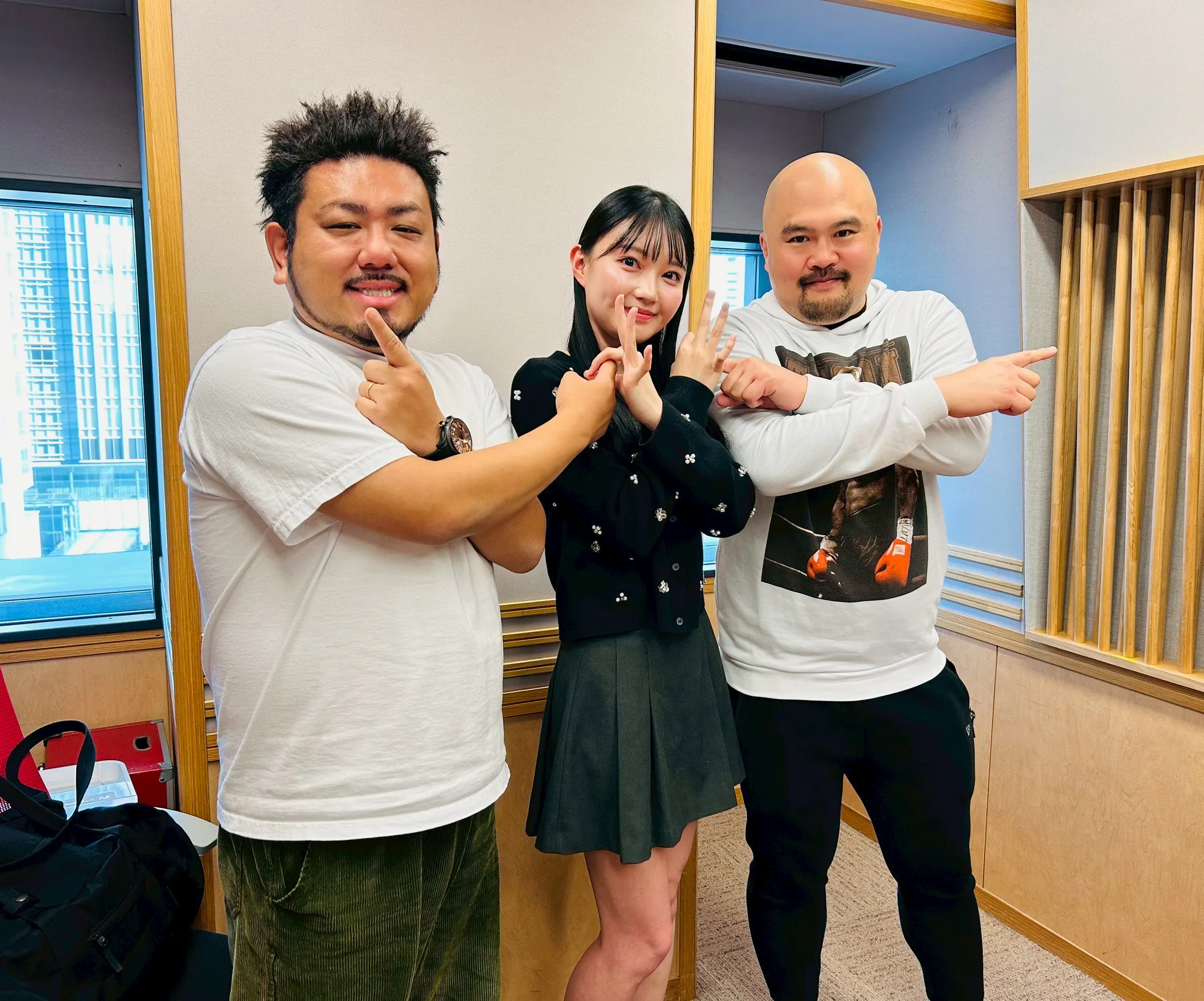 #21「鬼越驚愕!8人でムカデ!?エロすぎる新人女優登場!」 セクシーゲスト:三佳詩 episode artwork