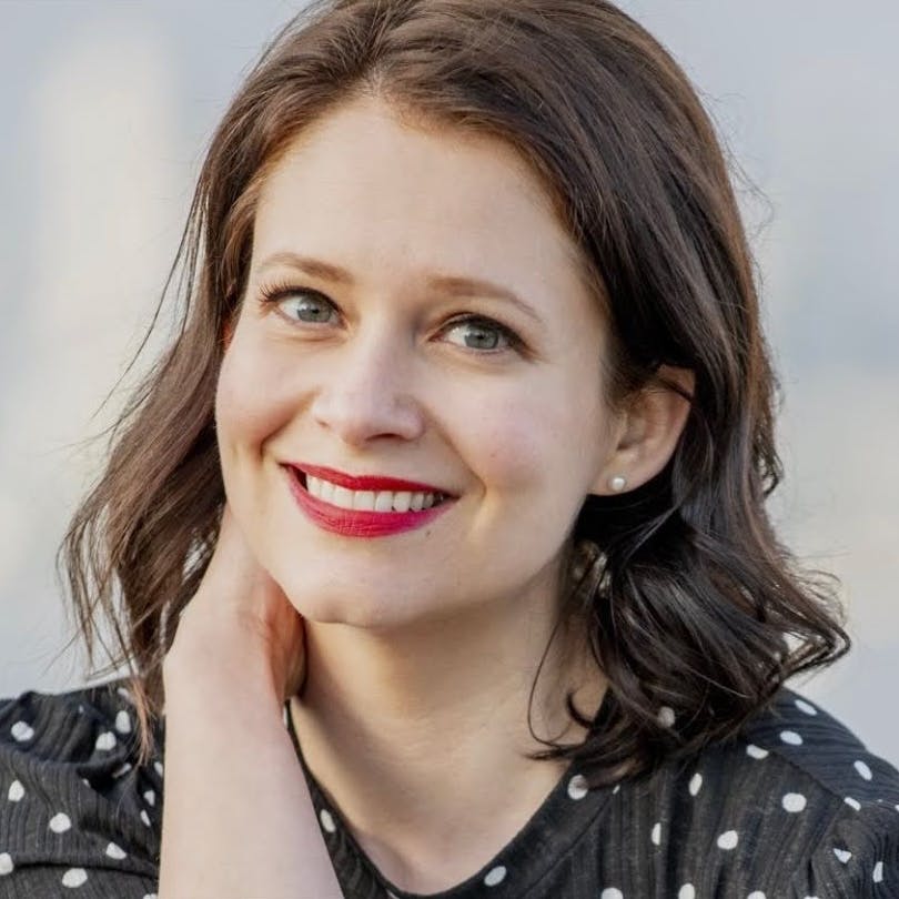 Opera Wars with Caitlin Vincent Opera Wars with Caitlin Vincent