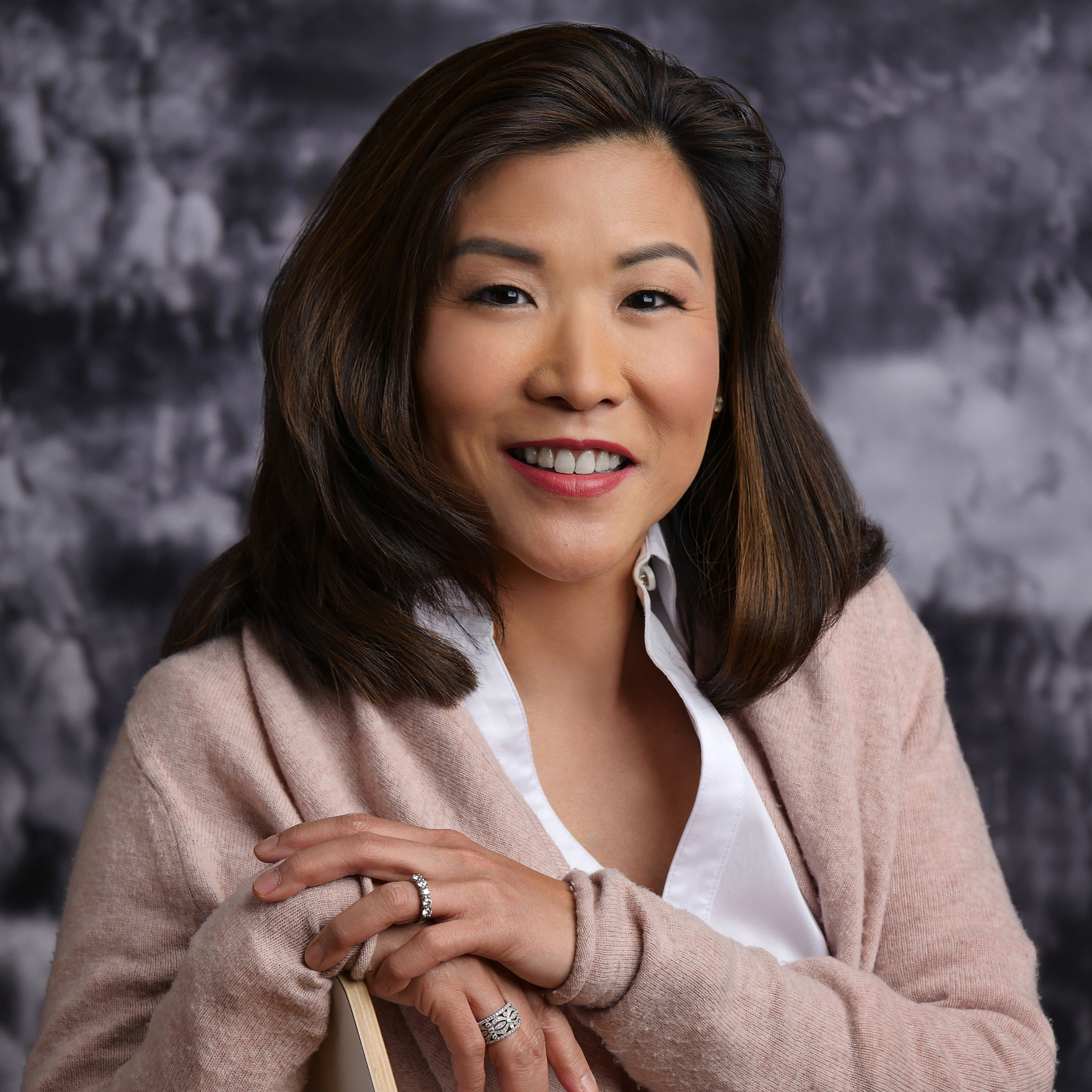 Ep. 303 Why Do I Need a Physician Coach? with Dr. Elsie Koh episode artwork
