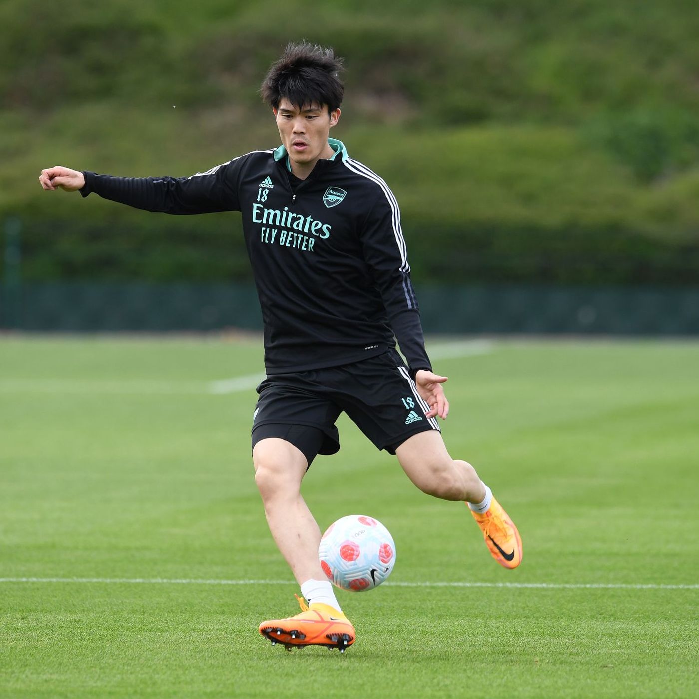Chelsea Preview, Tomiyasu Available & Man United Thrashed | #TheArsenalAgenda episode artwork