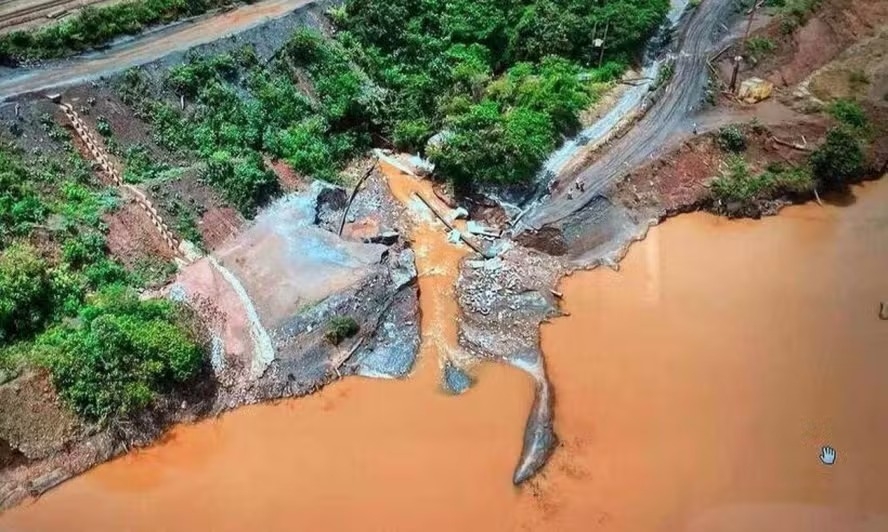 Congonhas (MG) registra 3º incidente com carreamento de resíduos de mineração para rios