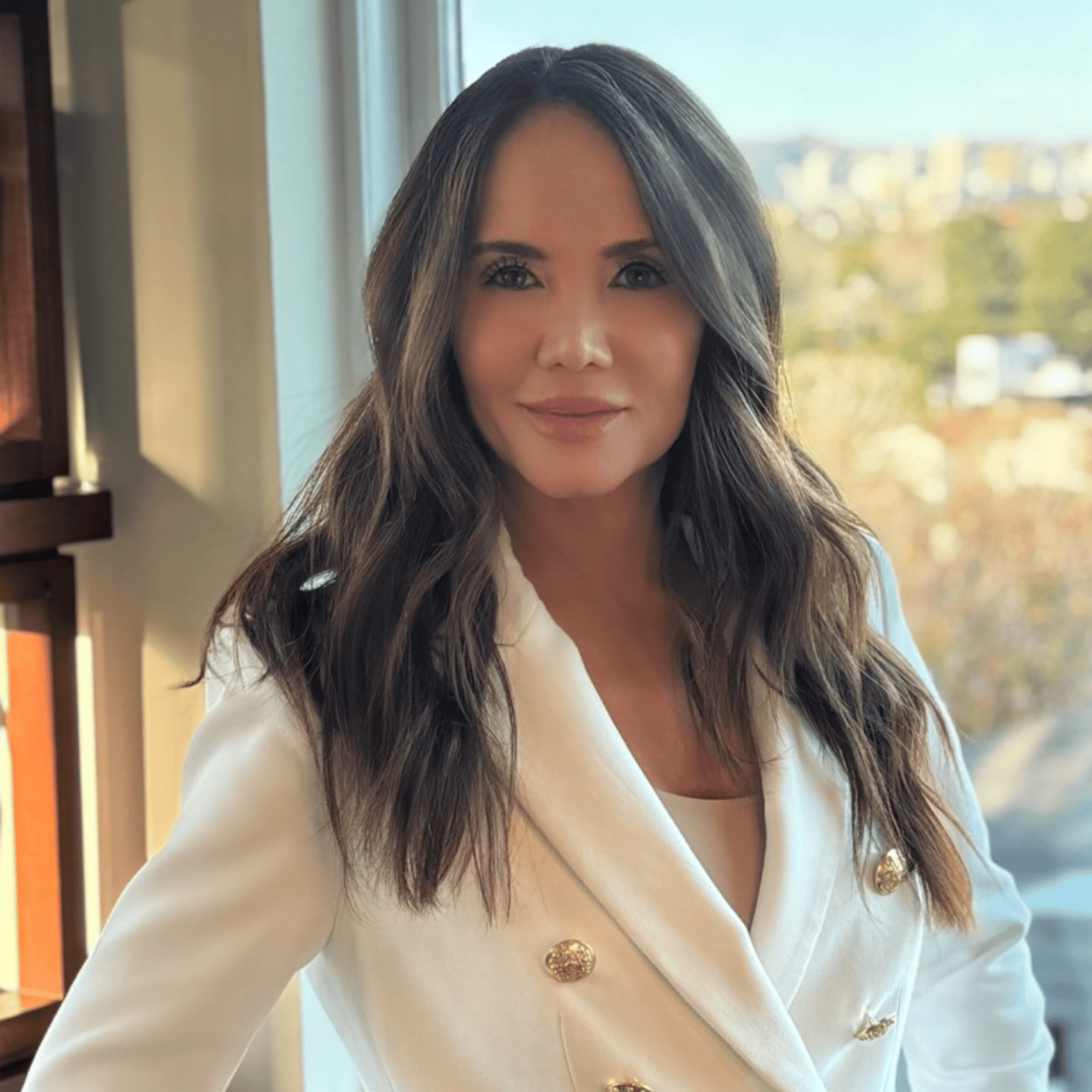 Beyond the Résumé: Why Human Connection Still Drives Great Executive Recruiting