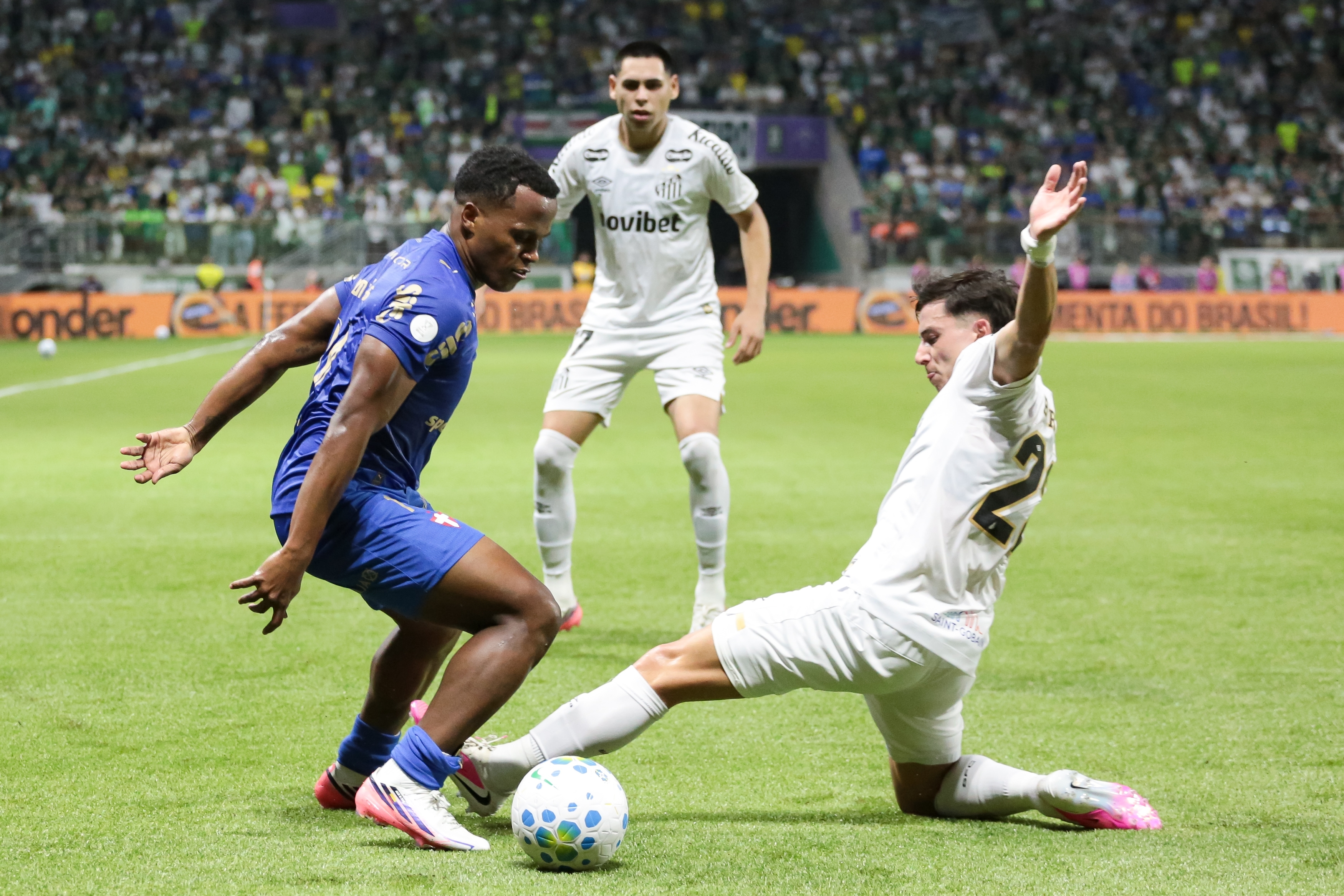 Palmeiras vence o Santos e encaminha a vaga na Copa do Brasil episode artwork