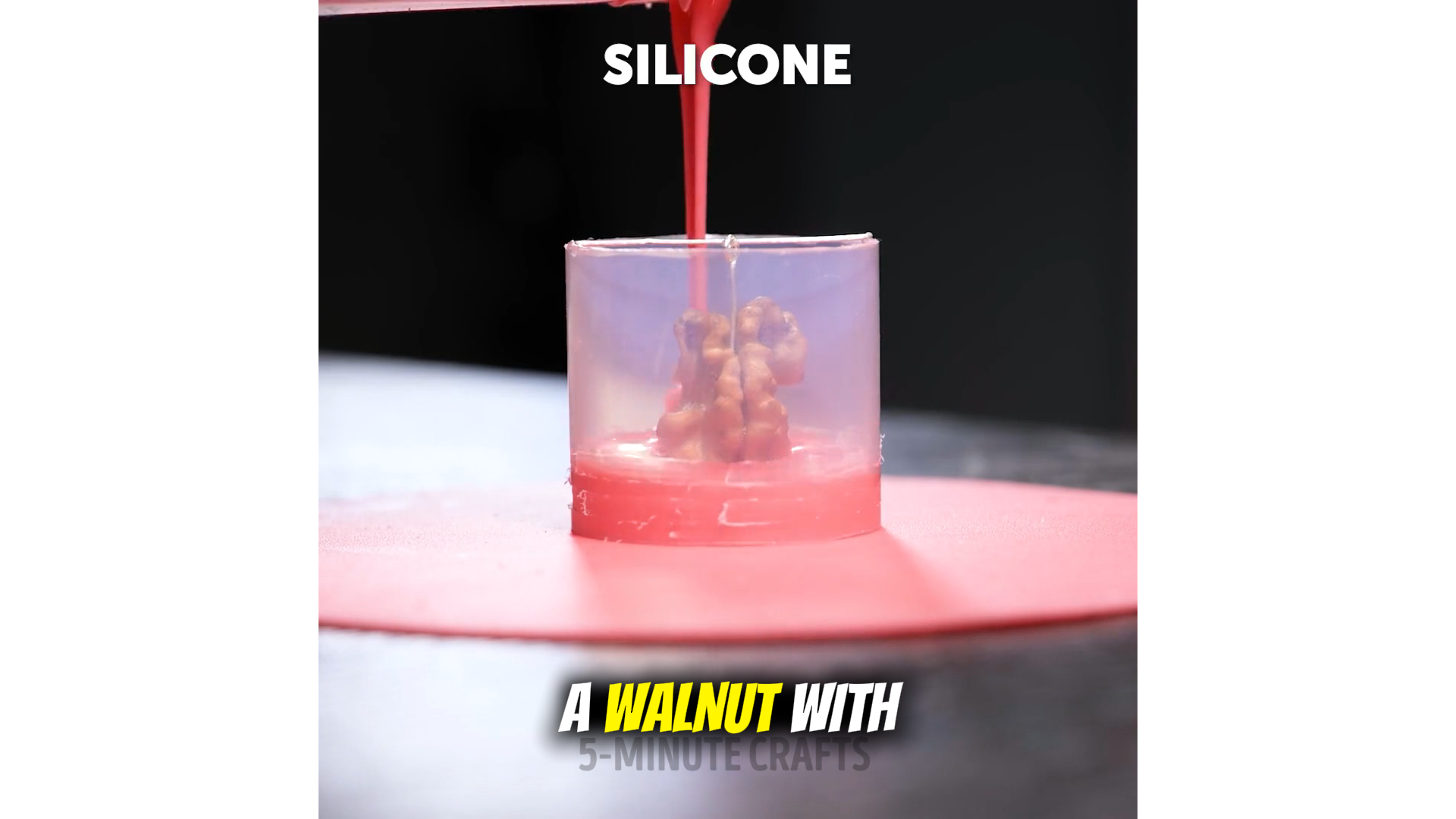Walnut Wonder: Nature Pendant Made the Safe, Easy Way episode artwork