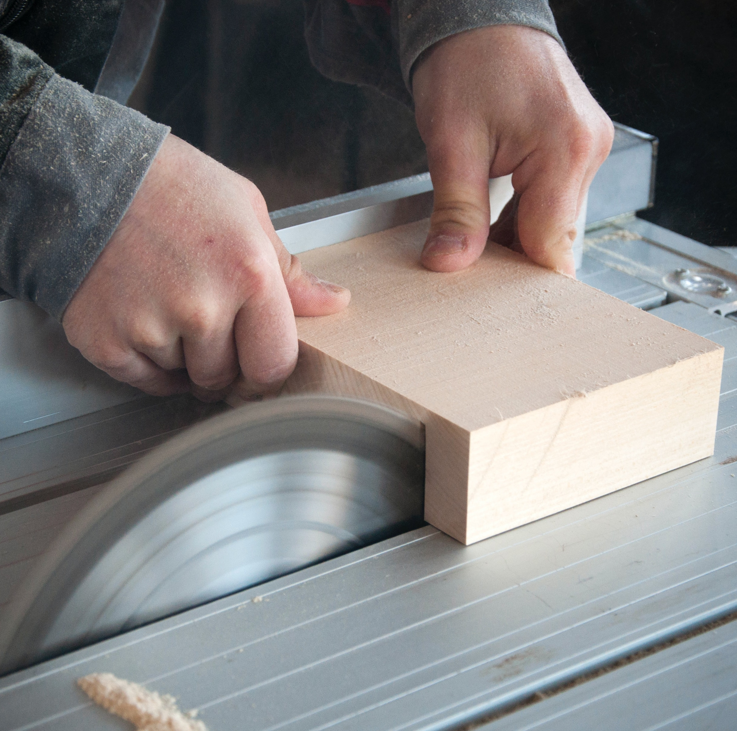 Wood Machine: 3-Hour Tranquil Woodworking Sounds for Blissful Sleepiness