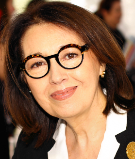 Marie Arana, "LatinoLand - A Portrait of America's Largest and Least Understood Minority"