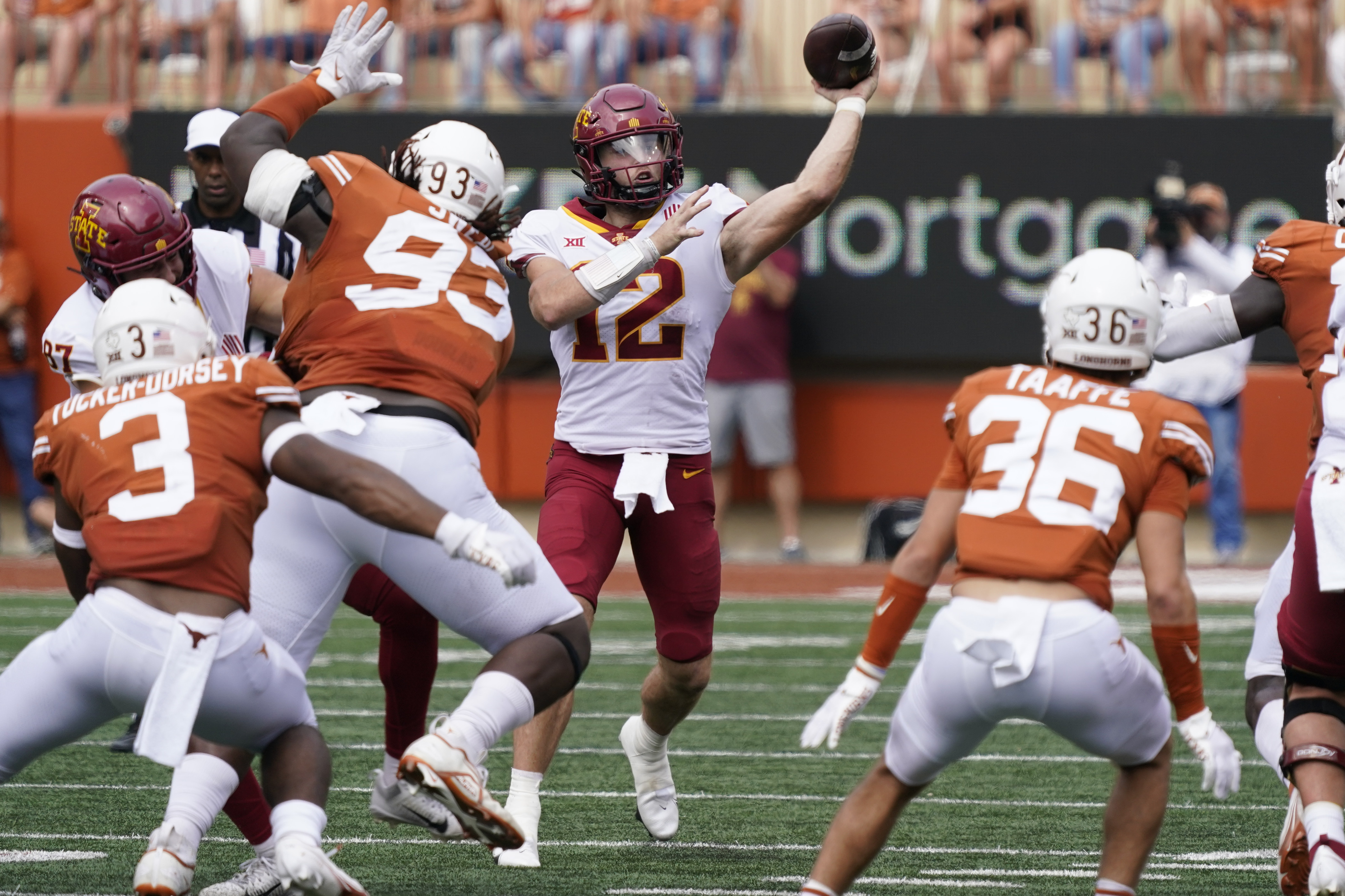 REACTION with CW: Texas 24, Iowa State 21