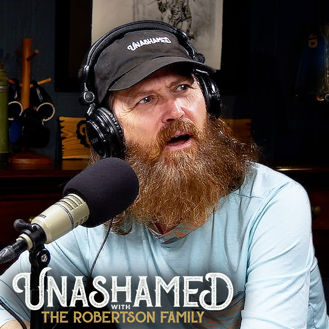 Ep 1285 | The Only Photo of Phil Robertson in a Suit & the Crisis That Nearly Broke the Family