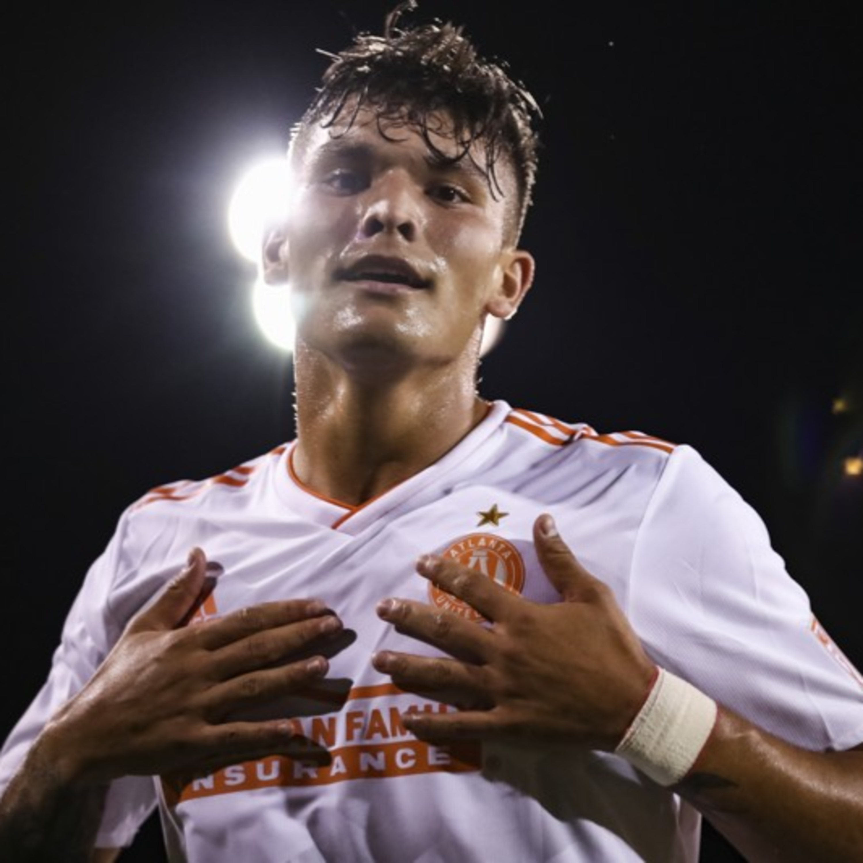 Who Starts Up Top for ATL UTD vs Columbus Crew? | FIVE STRIPE WEEKLY PODCAST #84 episode artwork