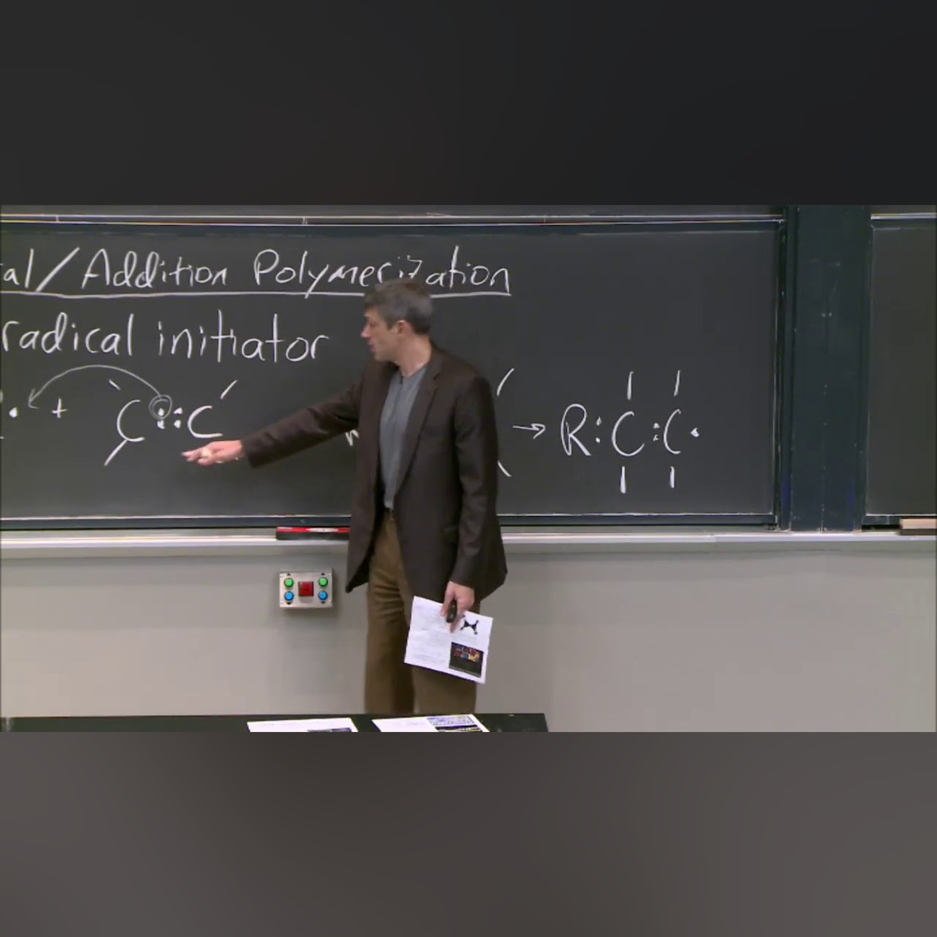 32. Polymers I (Intro to Solid-State Chemistry)