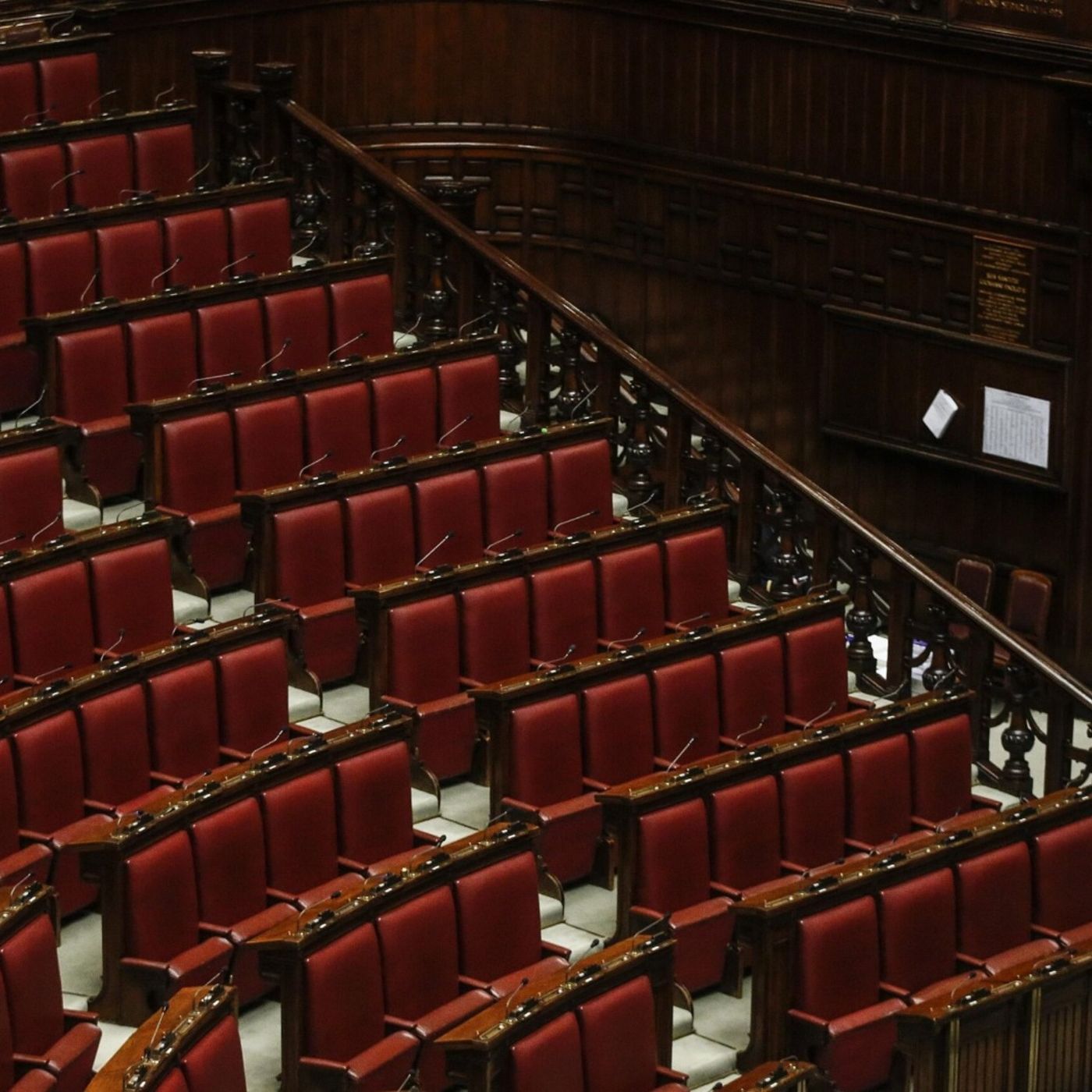Sappiamo ancora poco di cosa succede in Parlamento