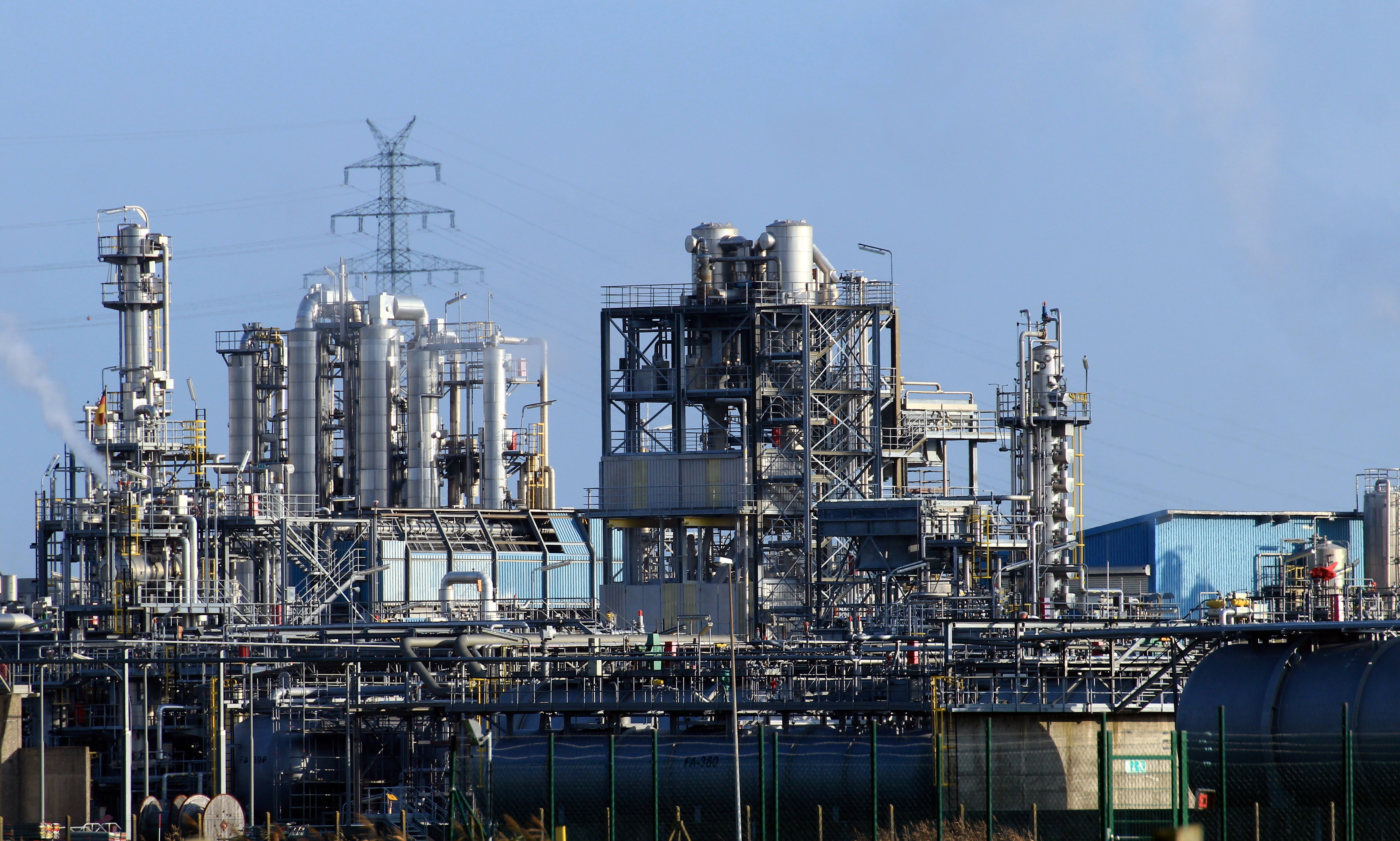 Justiça do DF suspende imposto de exportação de 12% sobre petróleo episode artwork