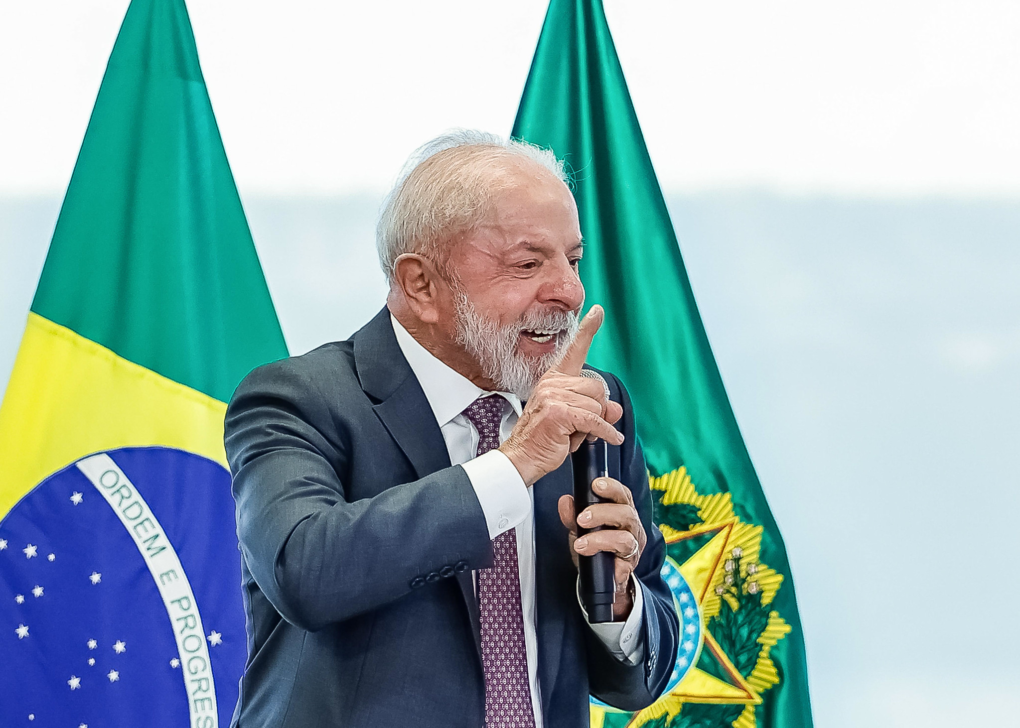 Lula critica dono do Master e diz que há 'falta de vergonha na cara' na defesa do rombo bilionário