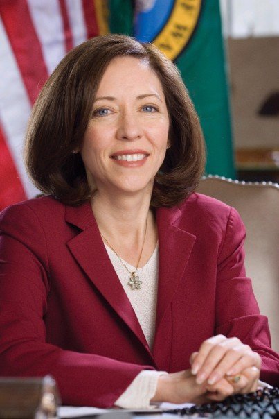 Senator Maria Cantwell talks NIL, College Sports Reform episode artwork