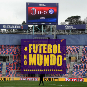 Futebol no Mundo #70: Covid volta a bagunçar as grandes ligas. Como ficam os jogos?