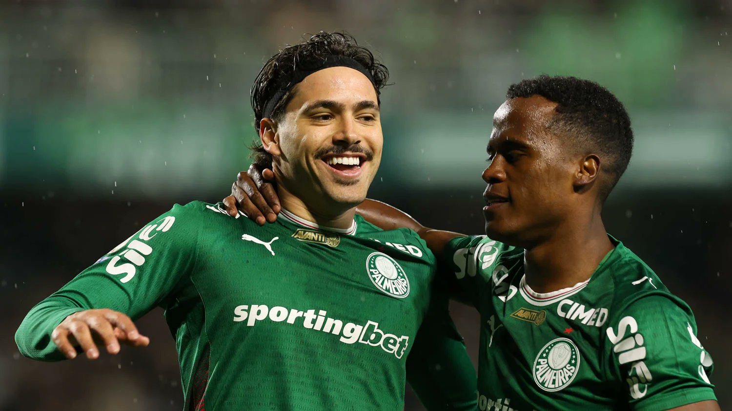 Palmeiras vence o Coritiba por 3 a 1 no retorno ao Brasileirão episode artwork