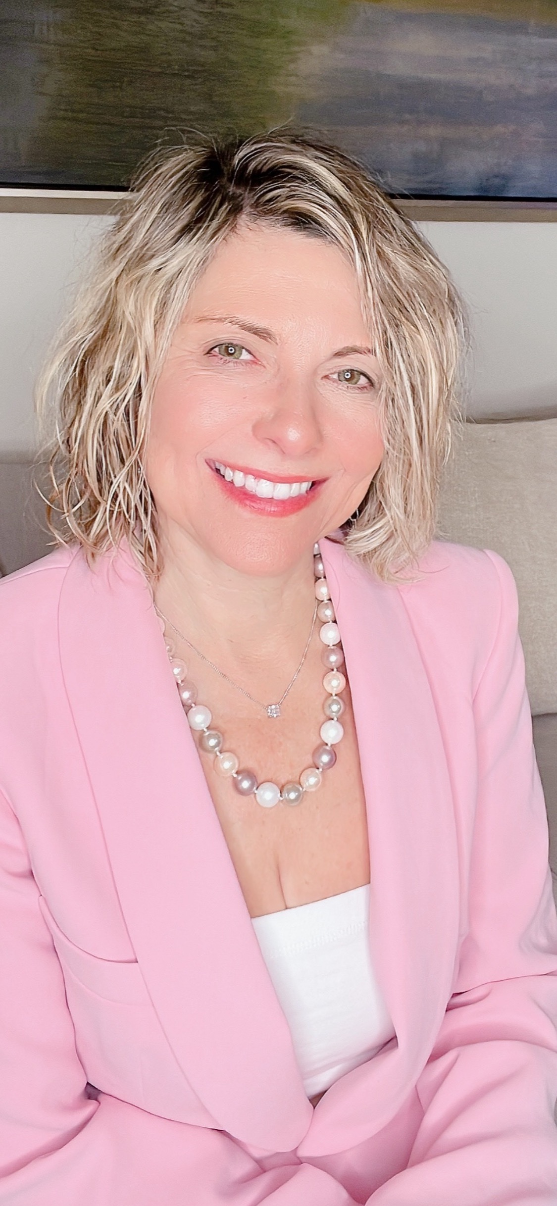 Dani Forrest (Author)