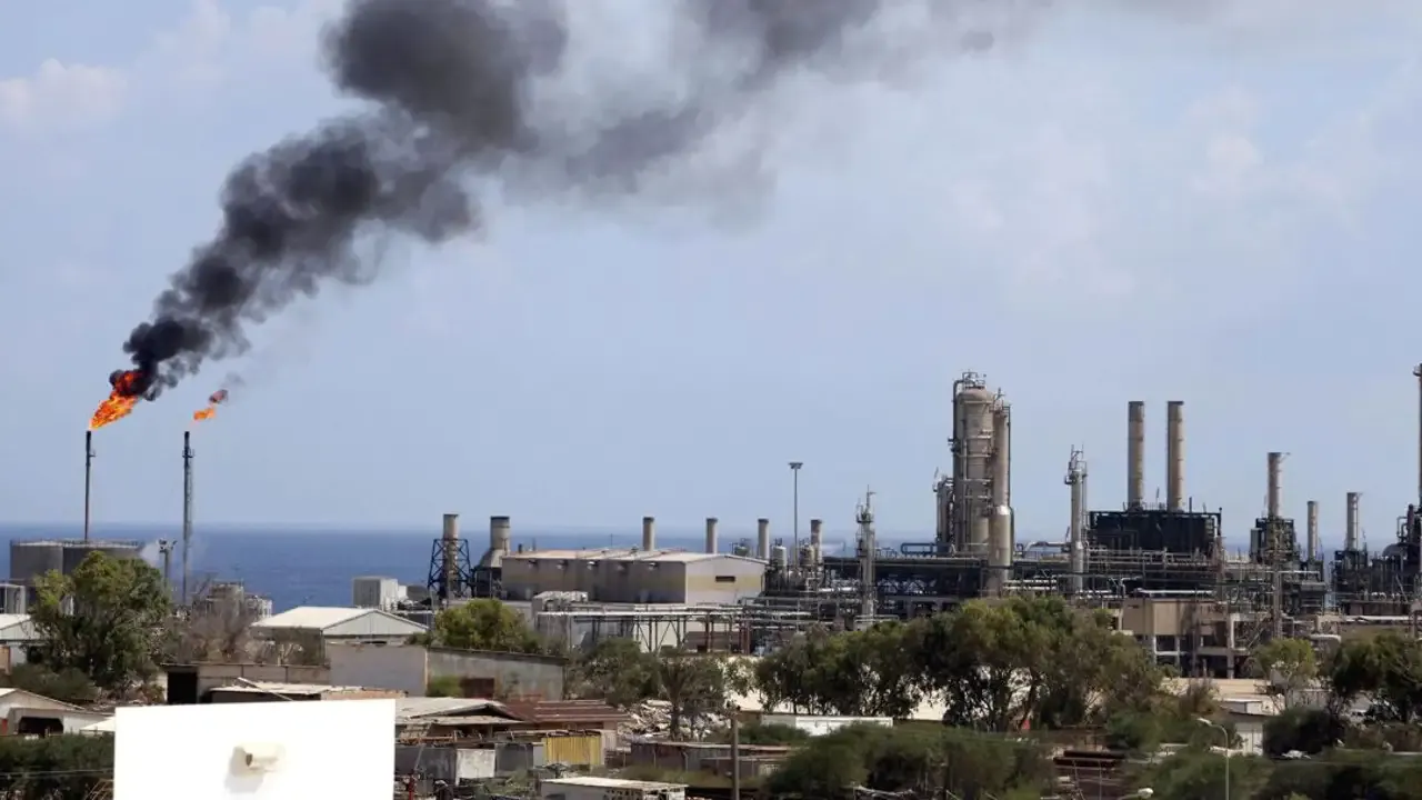 El Orden Mundial |Cómo influirá la salida de Emiratos de la OPEP en el precio del petróleo episode artwork