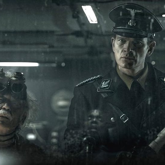 Iron Sky: i nazisti sulla Luna!