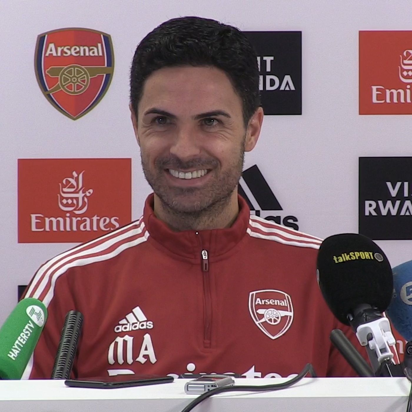 “BE AT OUR BEST” Mikel Arteta On Top Four Race & Arsenal v Liverpool | Press Conference episode artwork