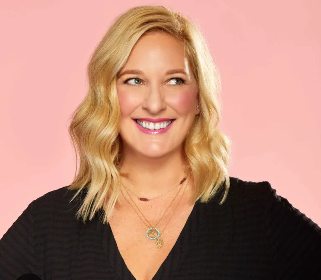 REALIZING MOTHERHOOD with Tracey Tee REALIZING MOTHERHOOD with Tracey Tee