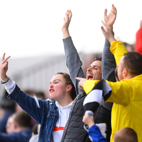 Fehérjehalmazok, szarjankók és kretének, avagy nyelvében él a nemzet