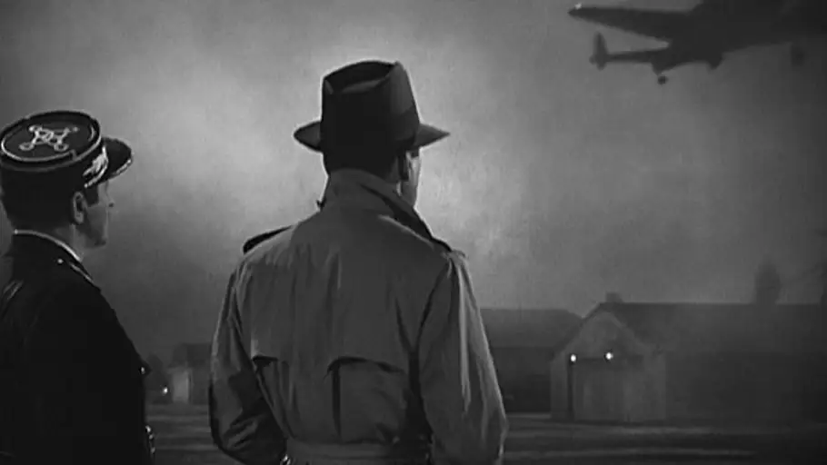 Materia reservada: espías infiltrados y... ¿asesinos?