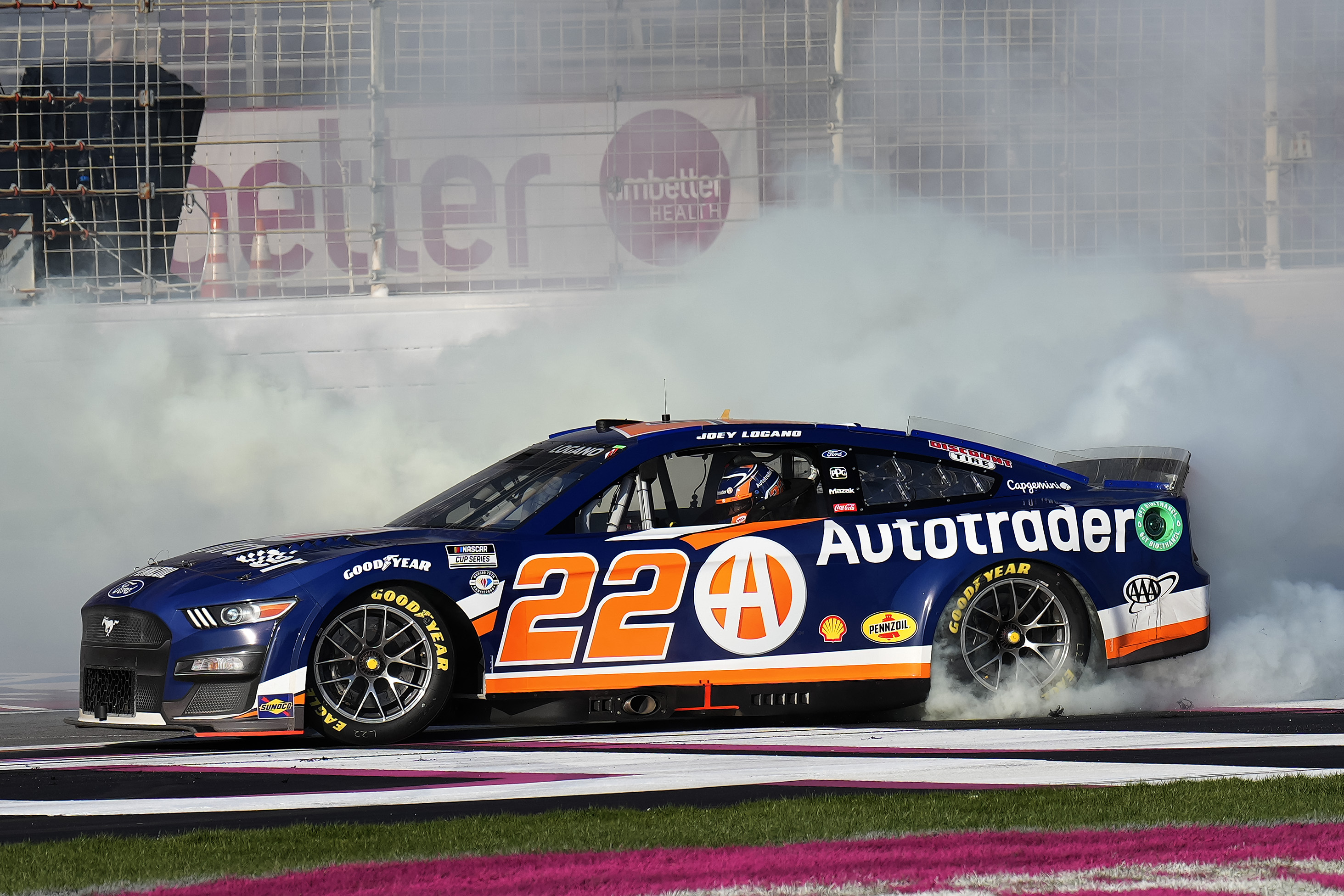 102: Joey Logano, Atlanta, FOX & everything else from a jam-packed weekend episode artwork