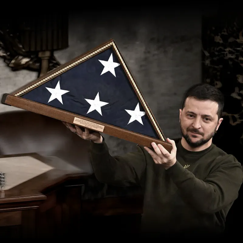 Should Congress Stop Funding the War in Ukraine? Episode cover