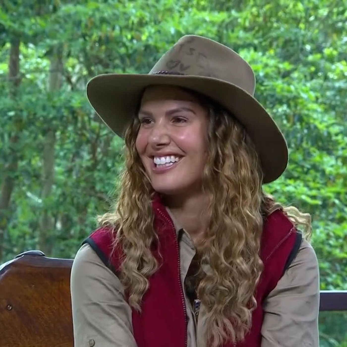 15: Rebekah Vardy gets red card, Toff Triumphs(again) and Stanley's son reveals secrets about the show's oldest ever contestant.