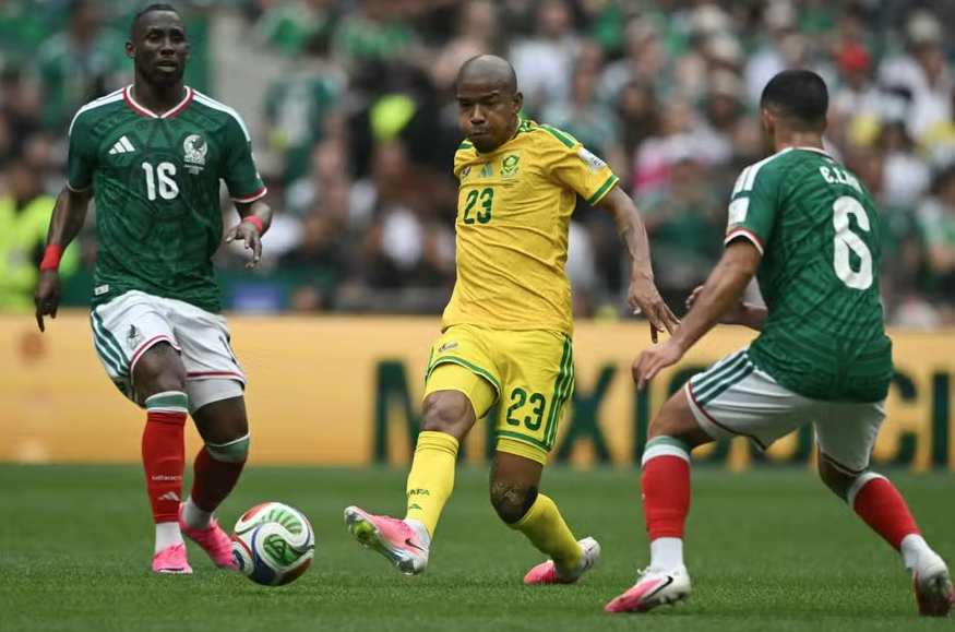 Meia da África do Sul que jogou Copa do Mundo 2026 morre aos 25 anos