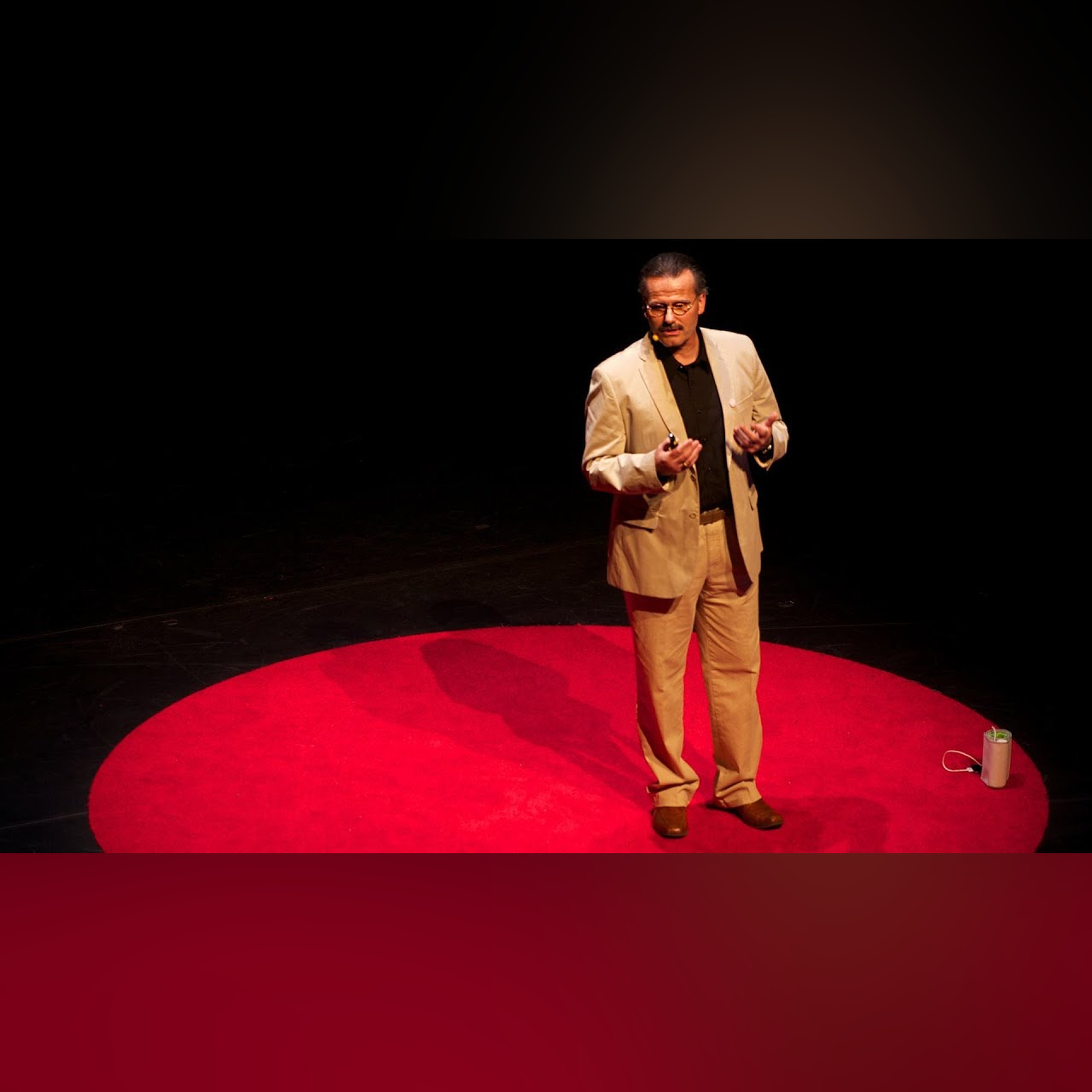 Crowdsource your health - Lucien Engelen episode artwork