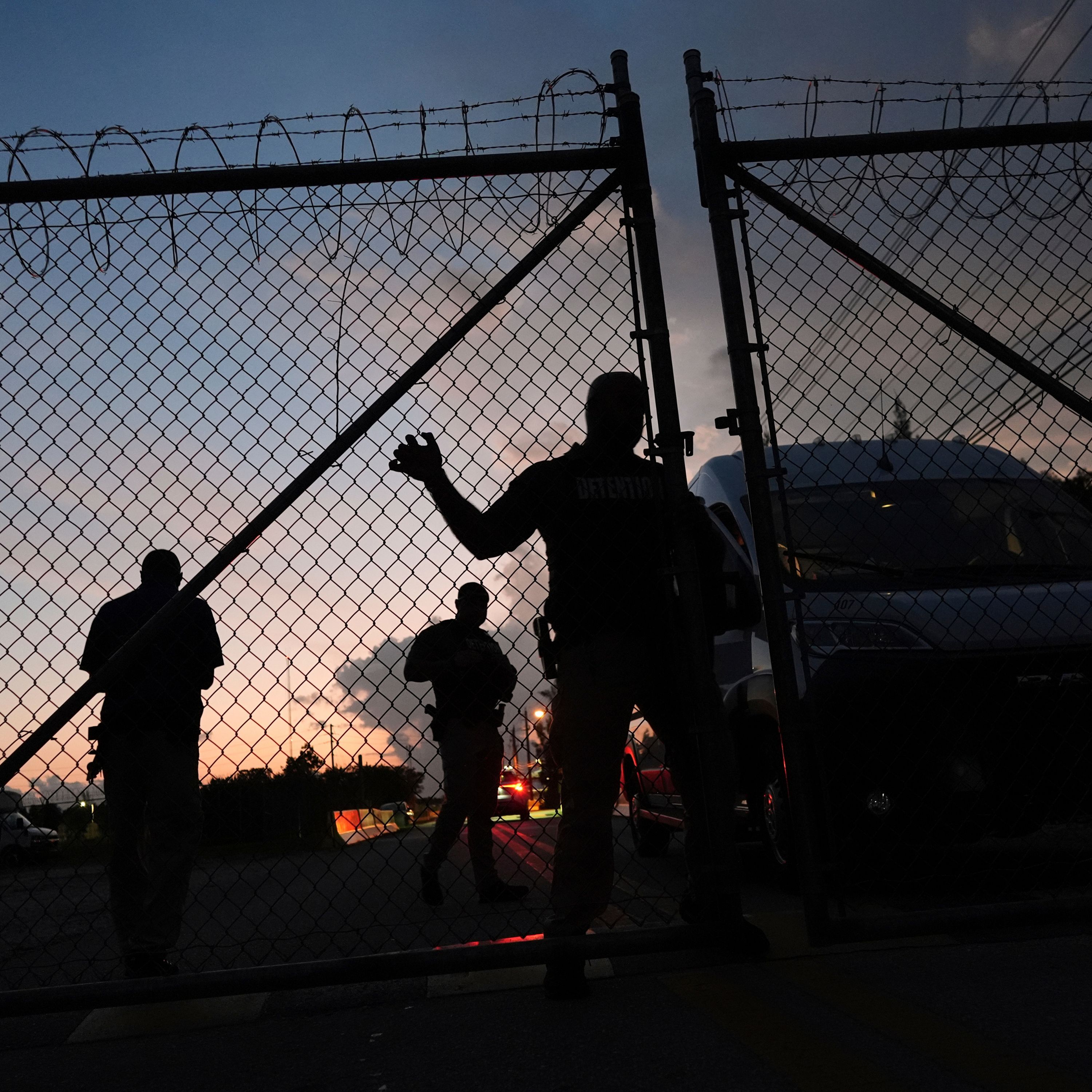 Trump Administration Seeks to Bypass Migrant Due Process