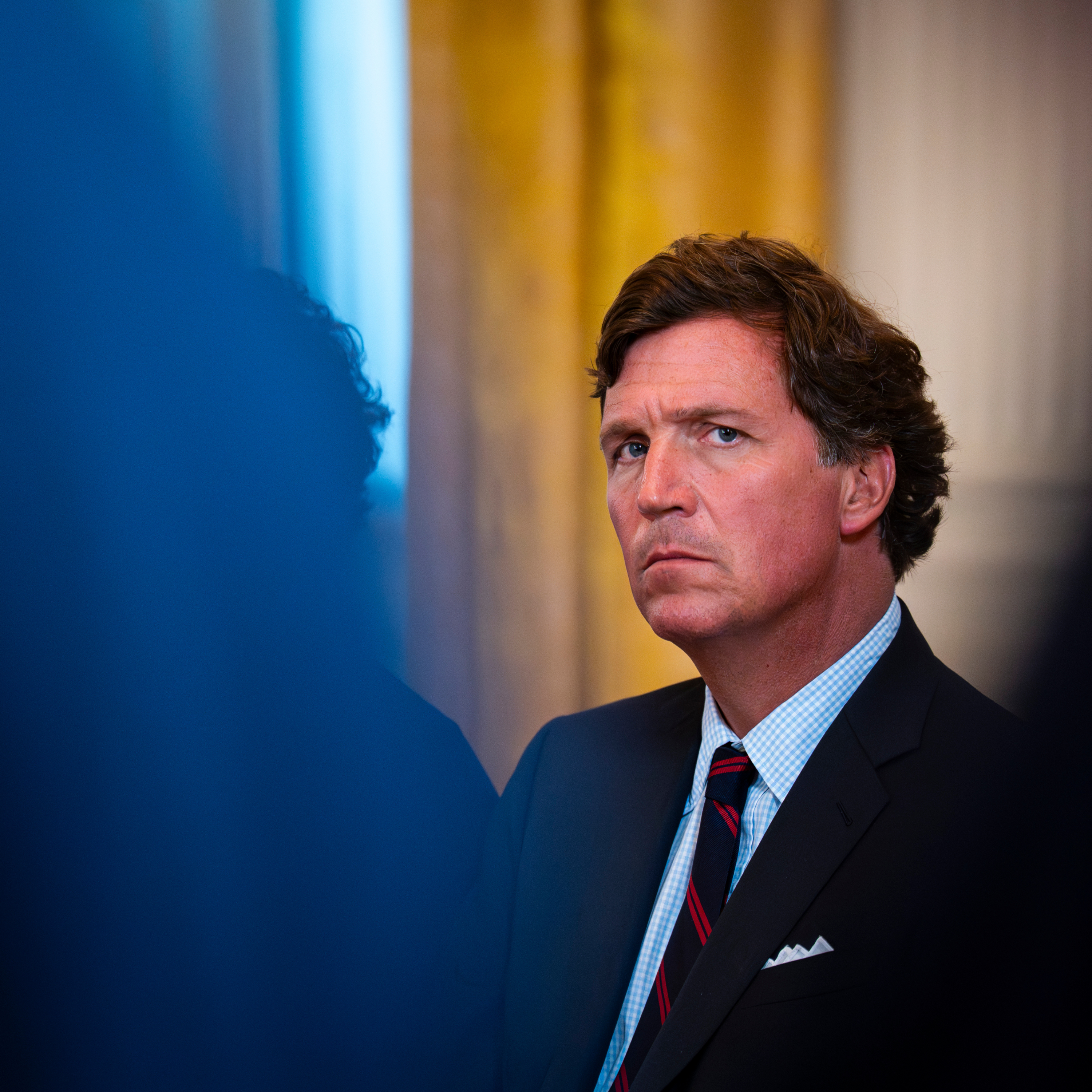 Tucker Carlson explains himself