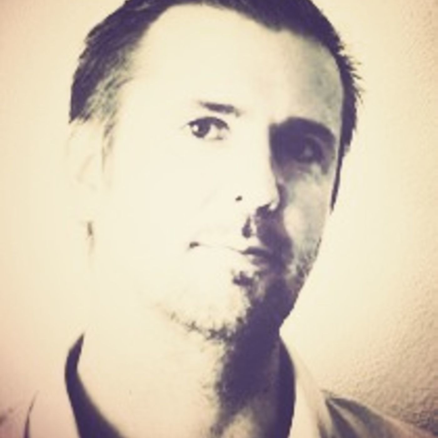 Christian Menez, Directeur Marketing Services pour Sony Music France (MDF86) episode artwork
